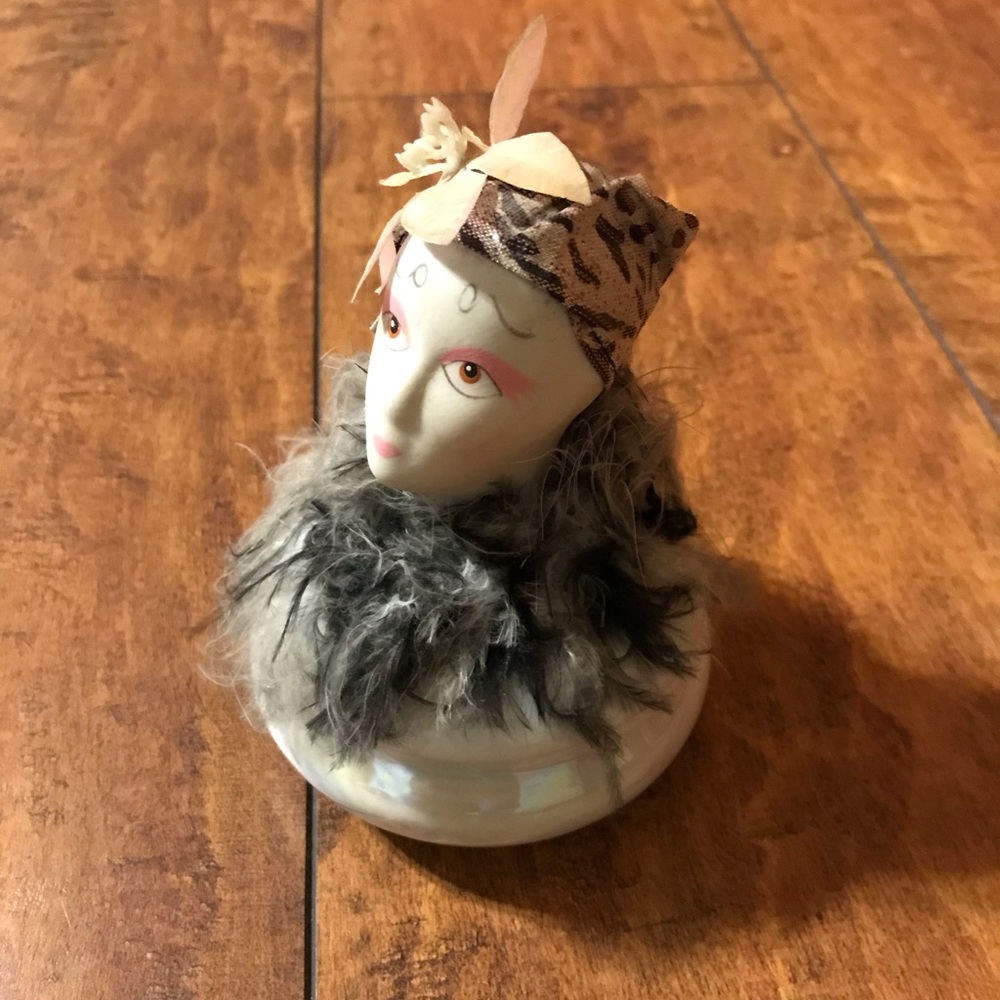 Vintage Lady figurine ceramic jewelry box
